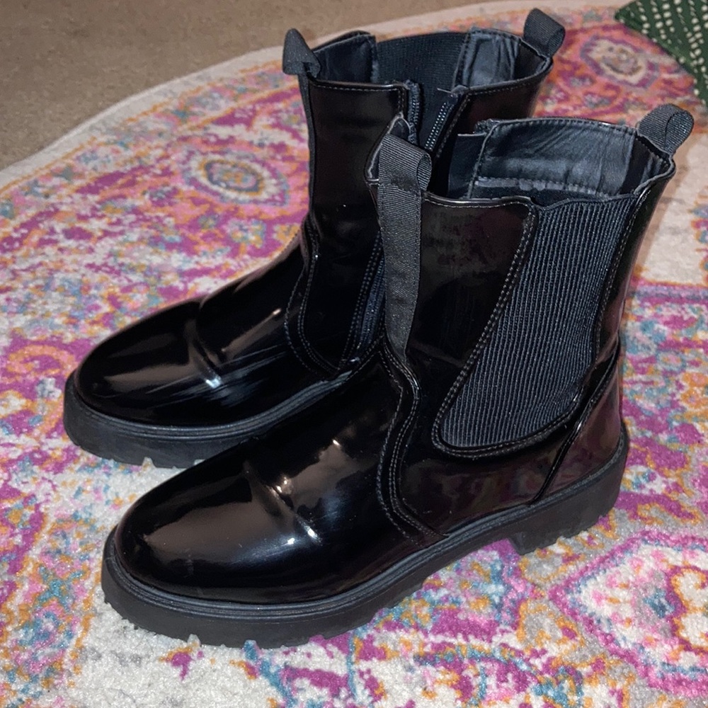 Chelsea Boots